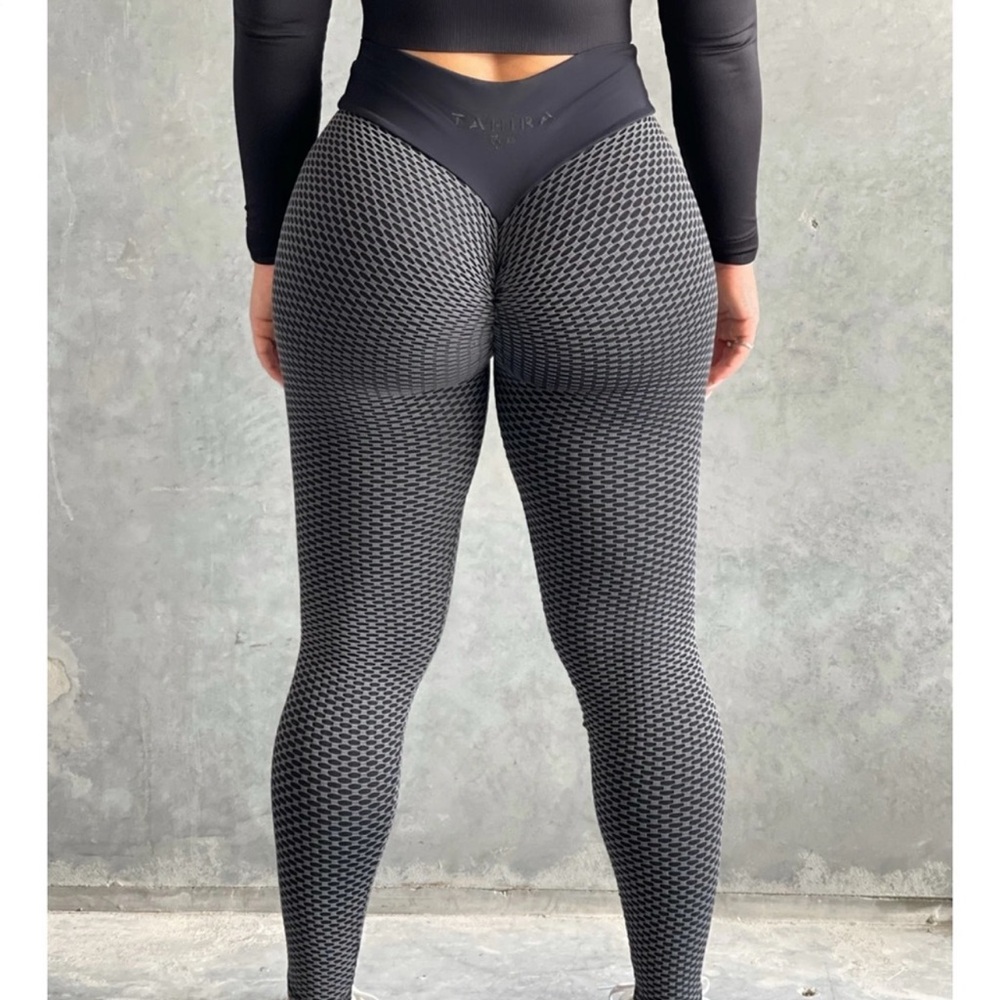 Tahira by KB Luxe Leggings